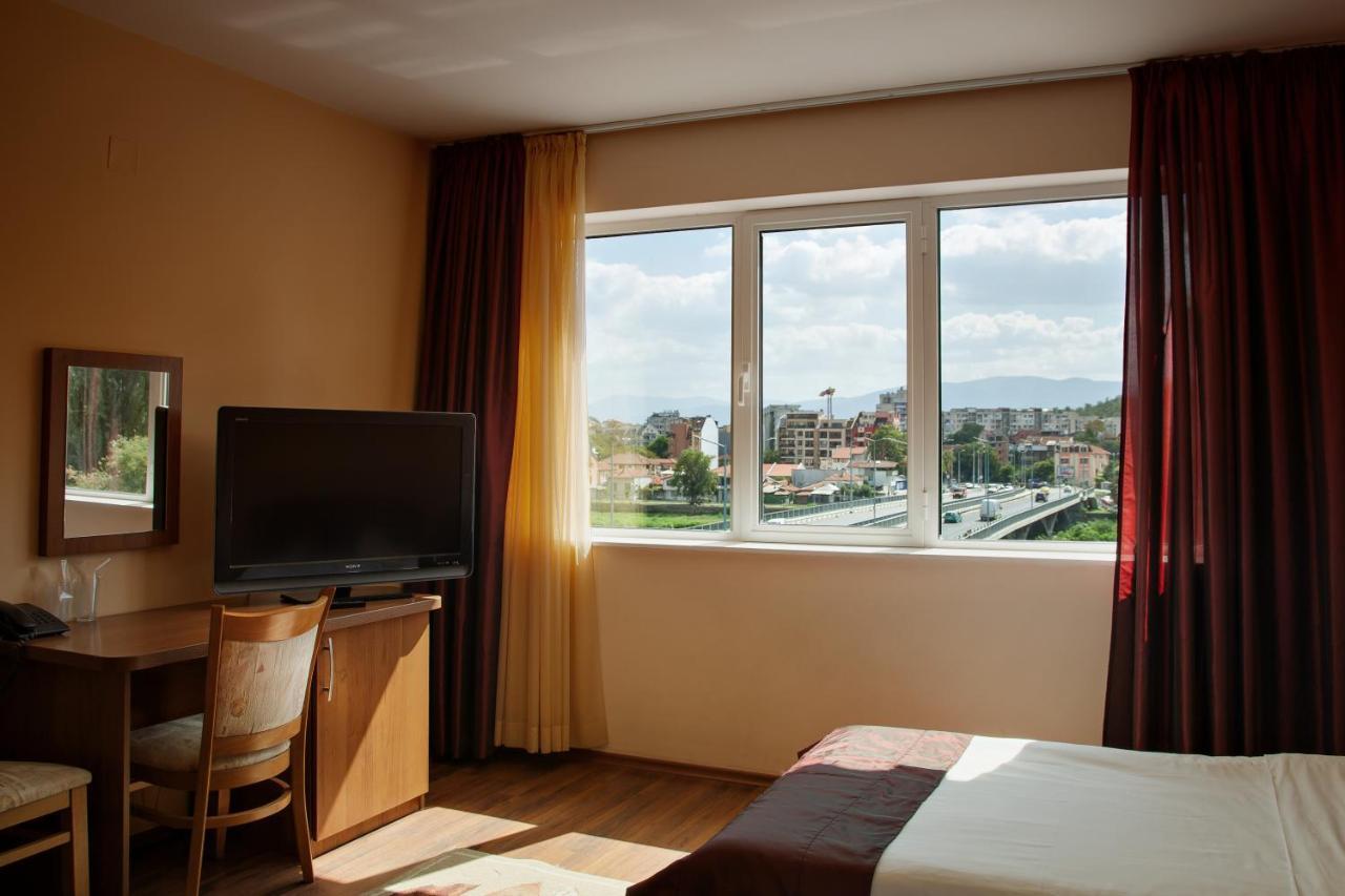 Family Hotel Gerdjika Plowdiw Exterior foto